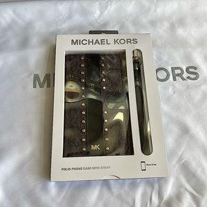 *SOLD* Micheal Kors Logo IPhone XS Max Wristlet
